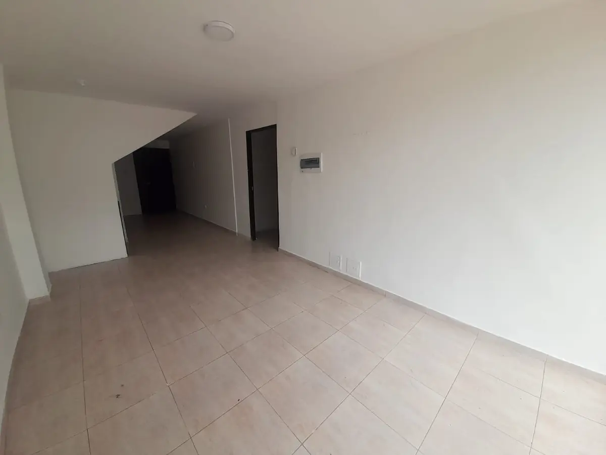 Local - Zarate Olarte Inmobiliaria