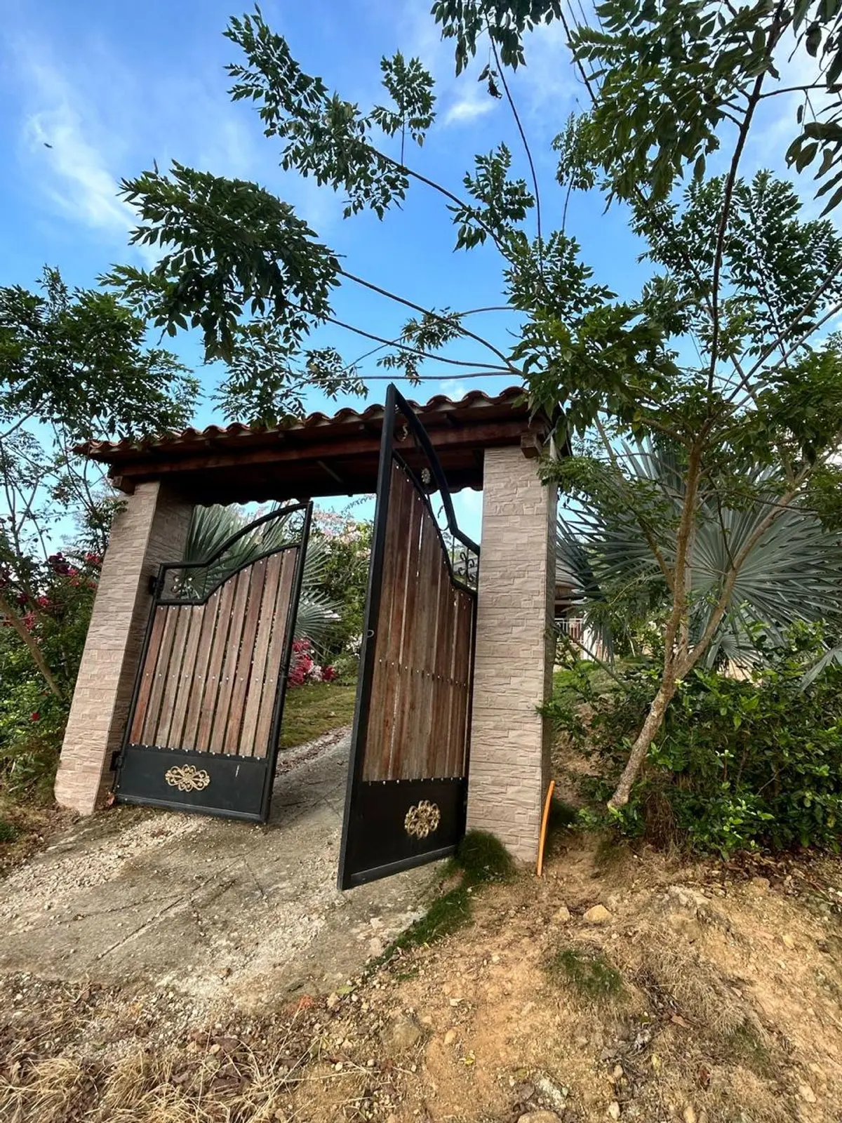 Finca - Zarate Olarte Inmobiliaria