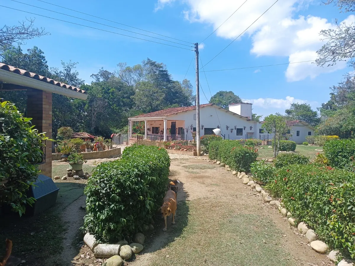 Finca - Zarate Olarte Inmobiliaria
